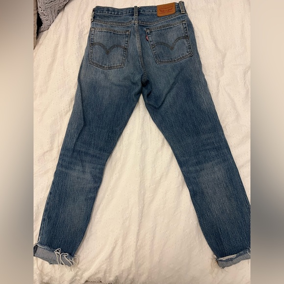 Levi’s white cone denim size 26 jeans skinny jeans - Picture 3 of 3